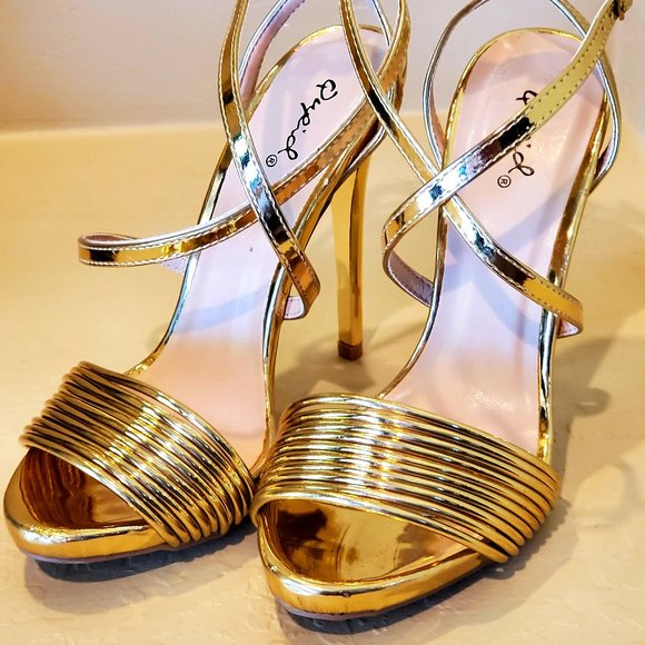 Qupid Shoes - QUPID Shiny Gold Strappy Sandal Stiletto Heels